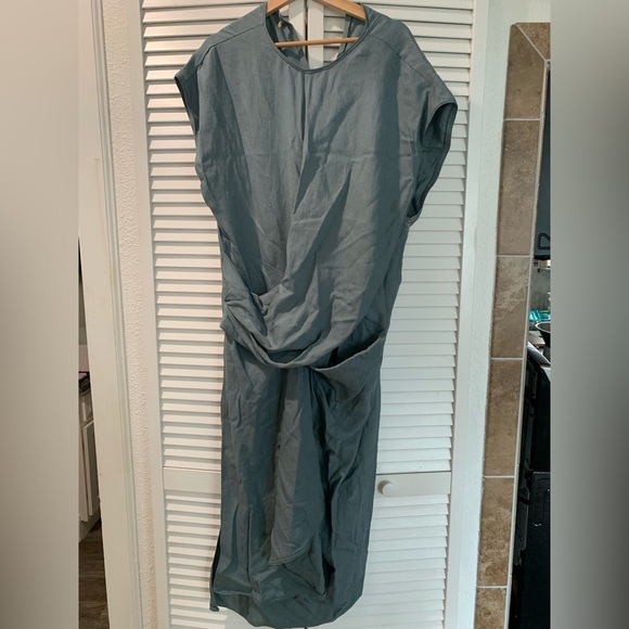Zara Dresses & Skirts - Zara  draped dress Sz L